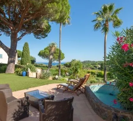 Lila Villa